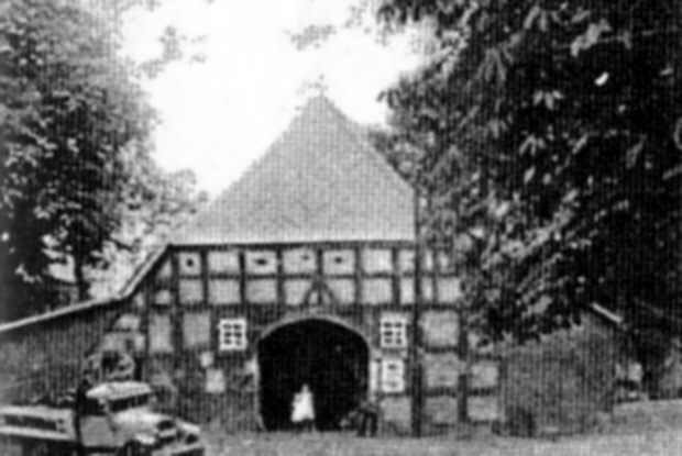 Das alte Hallenhaus der Hufe 1, Archiv Greve