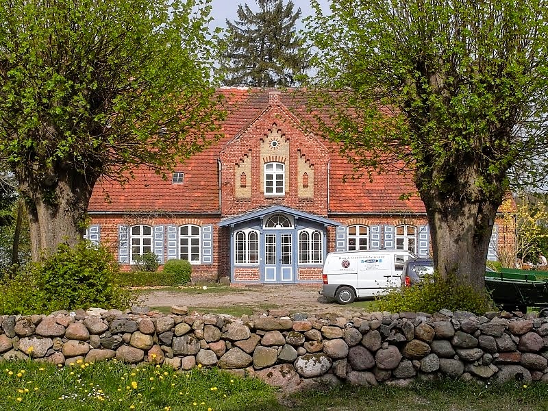 Datei:Fotopa Groß Tessin k Pfarrhaus.jpg