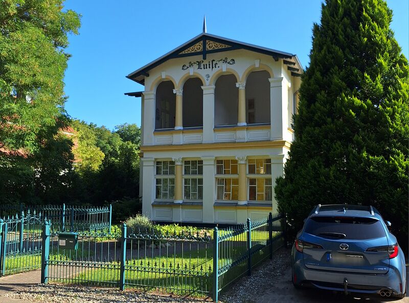 Datei:Zempin-Villa Luise 2024.jpg