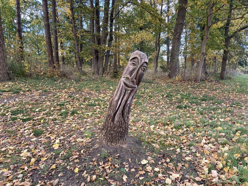Datei:Skulptur 3.jpg