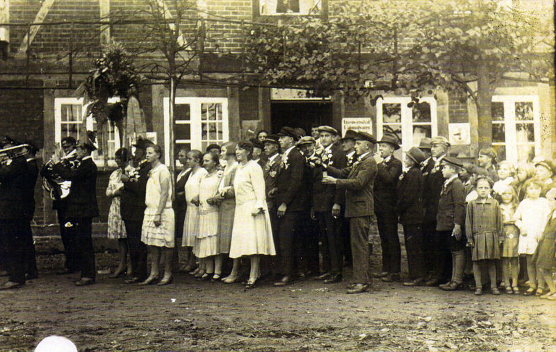 Datei:Erntefest ca.1934.jpg