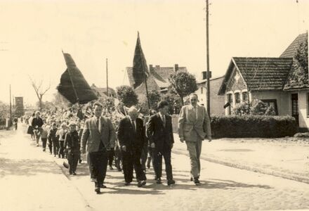 1. Mai Zempin Fischerstr.jpg