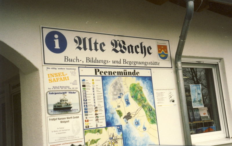 Datei:2001 Alte Wache Werbung.jpg
