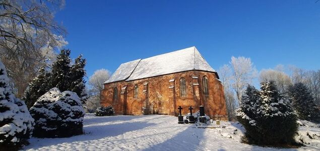 Kirche winterlich
