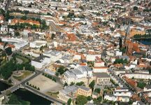 Schwerin-Luftbild 1141 (2000).jpg