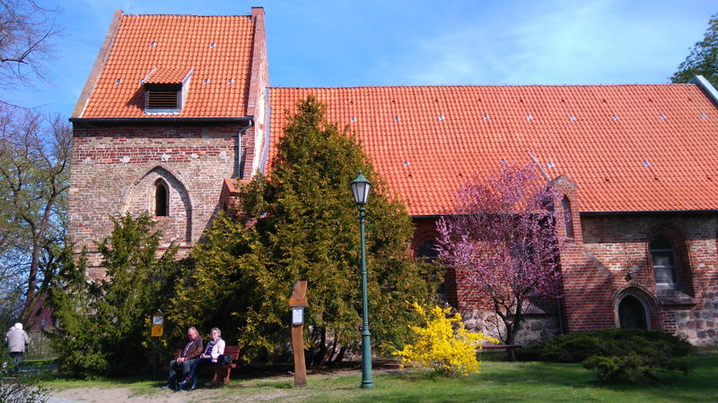 Datei:Koserow Kirche.JPG