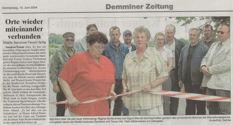 Datei:Übergabe Straße nach Sanzkow.jpg