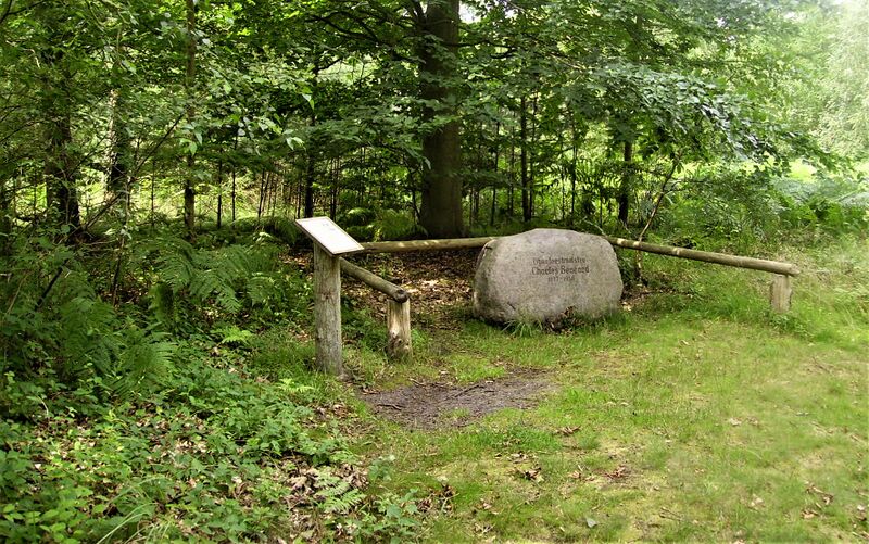 Datei:RH Bencard Stein.jpg