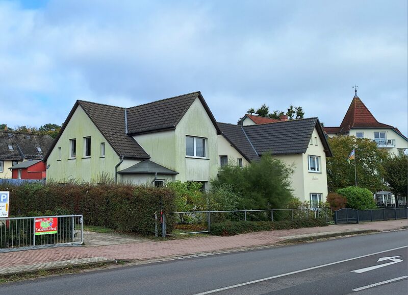 Datei:Zempin-an der B111 2024.jpg