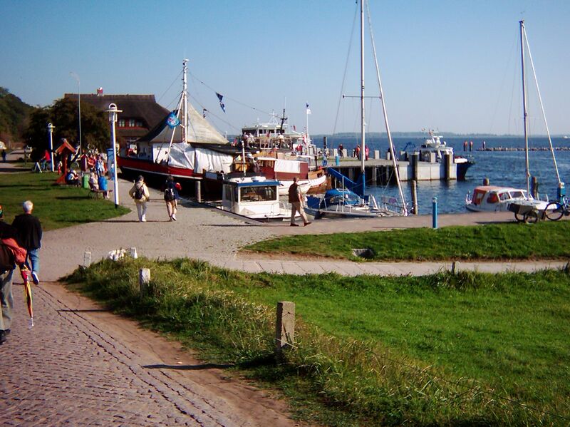 Datei:2008 Kloster Hafen.jpg