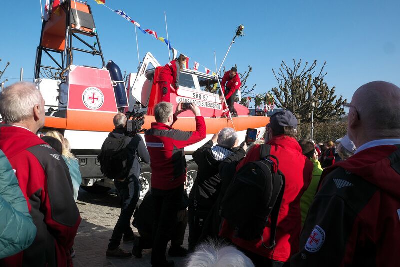Datei:Zinnowitz-Seenotretter neues Boot-2025-1.jpg
