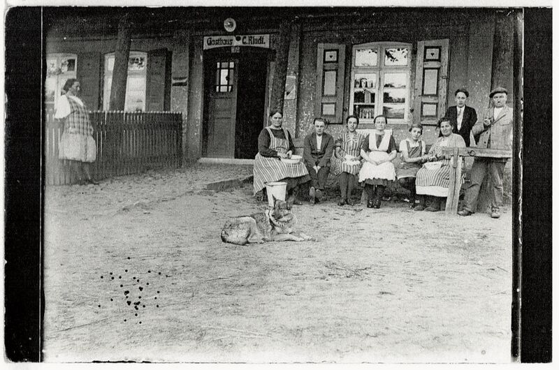 Datei:Goldenbow Kludt Familie.jpg