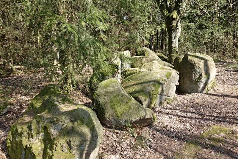 Datei:Hünengräber Pennewitt 1.jpg