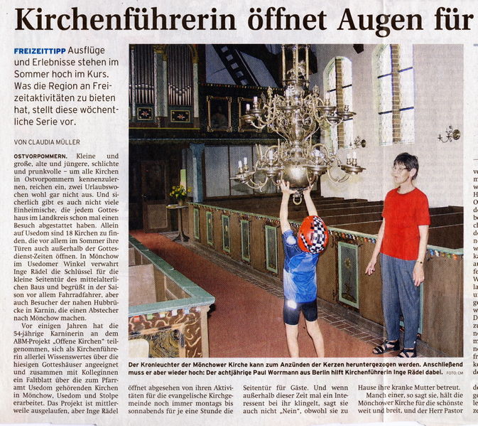 Datei:2005 Mölschow Kirche 1.jpg