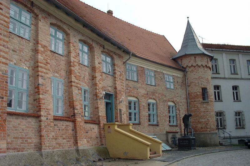 Datei:Bützow-936 (2004).jpg