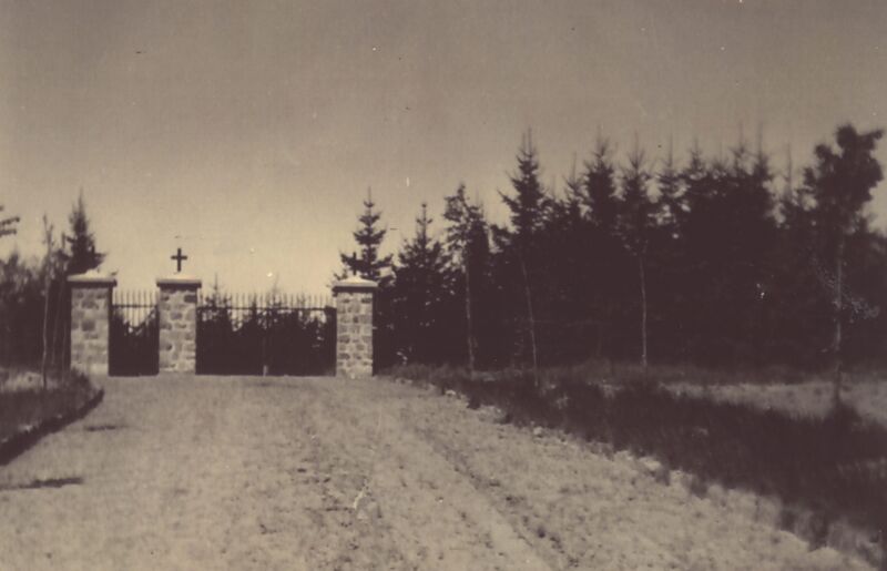 Datei:Tor in den 1950ziger.jpg