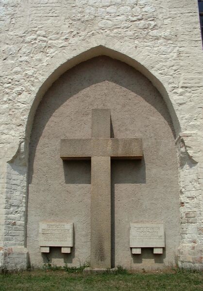 Datei:Burg Stargard-72 (2003).jpg