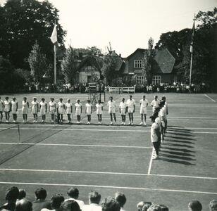 Zinnowitz-Tennis 1955-von Olaf Carnin-6.jpg