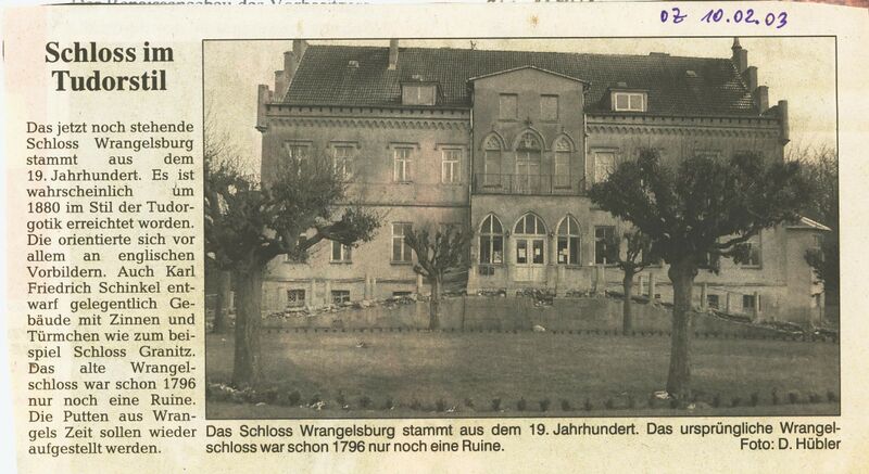 Datei:2003 Wrangelsburg Schloss.jpg