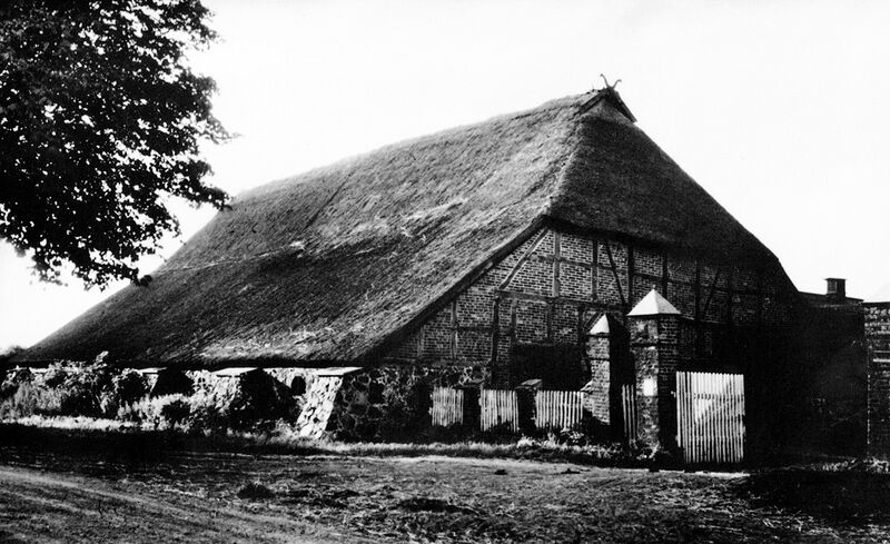 Datei:Friedrichsruhe Gutsscheune-1929.jpg