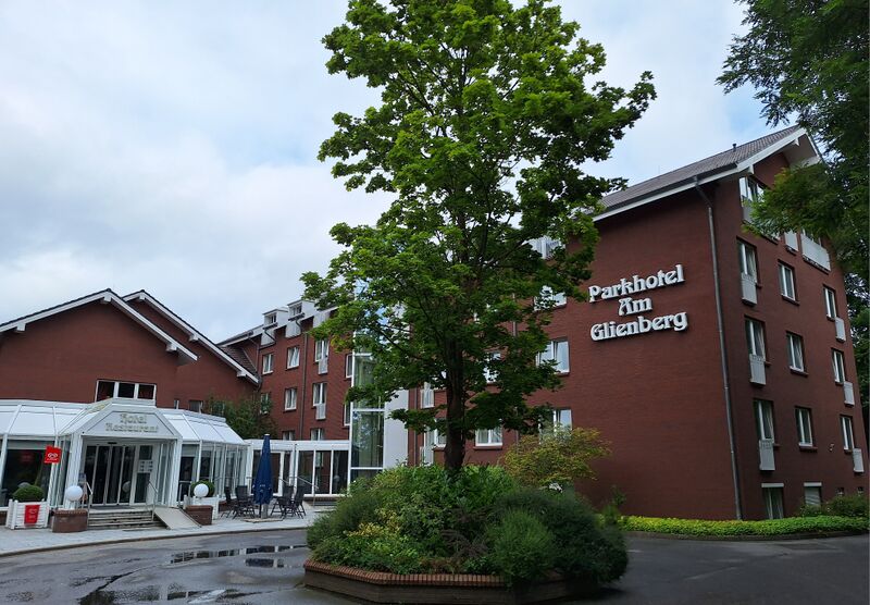 Datei:Zinnowitz-Hotel Glienberg 2024.jpg