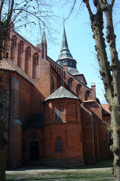 Datei:Boizenburg (Elbe)-28 (2003).jpg