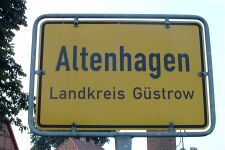 Altenhagen-KA Dobbertin 208 (2002).jpg