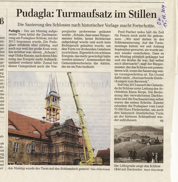Datei:Pudagal Turm Schloss.jpg