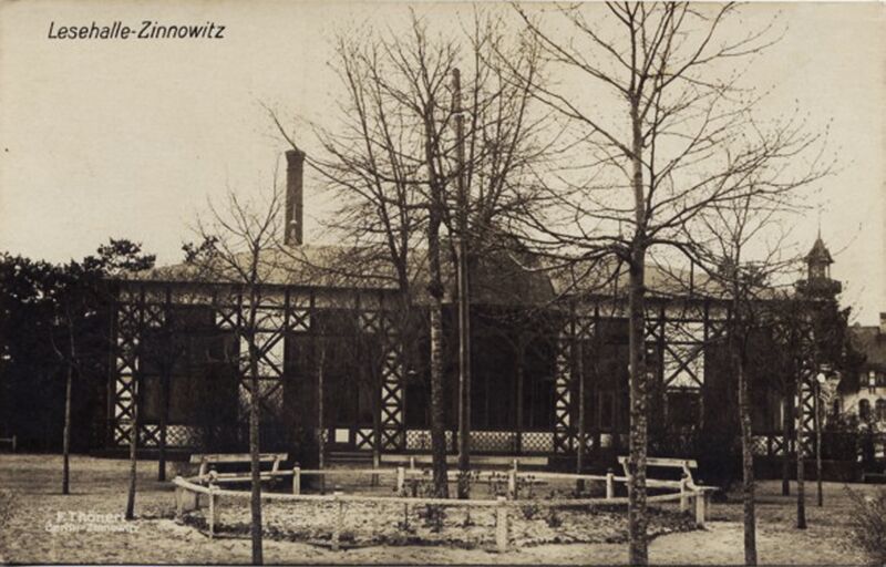 Datei:Zinnowitz Lesehalle3.jpg