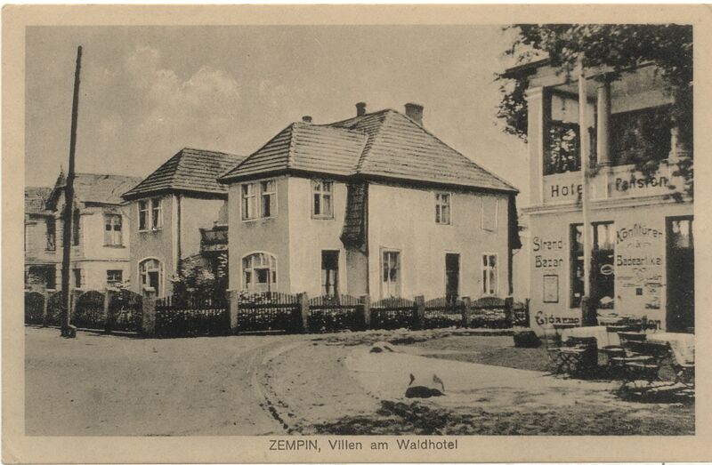 Datei:1923 Geschäft Badeartikel.jpg