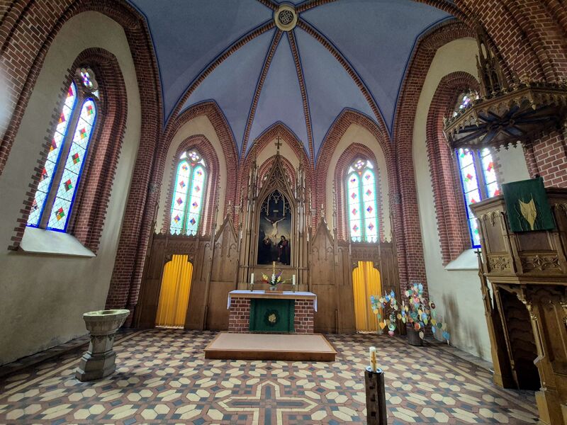 Datei:Diedrichshagen Inneres der Kirche.jpg