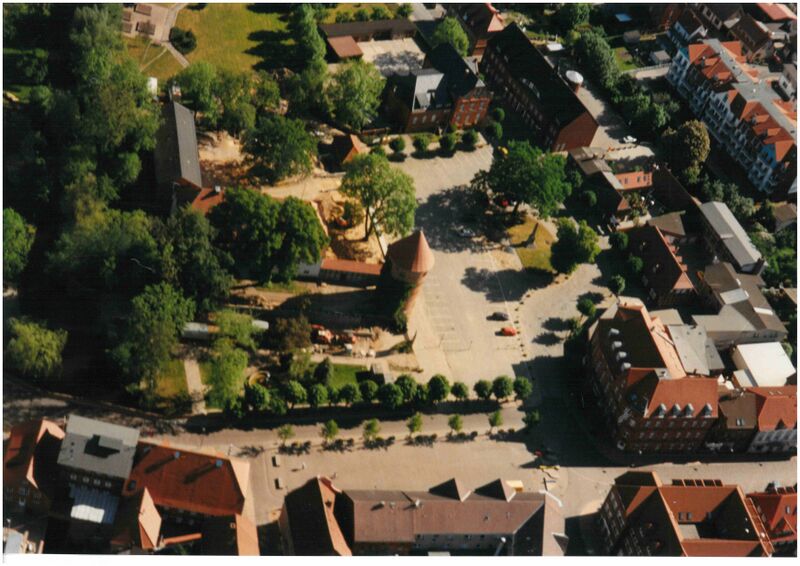 Datei:Lübz-Luftbild 170 (2000).jpg