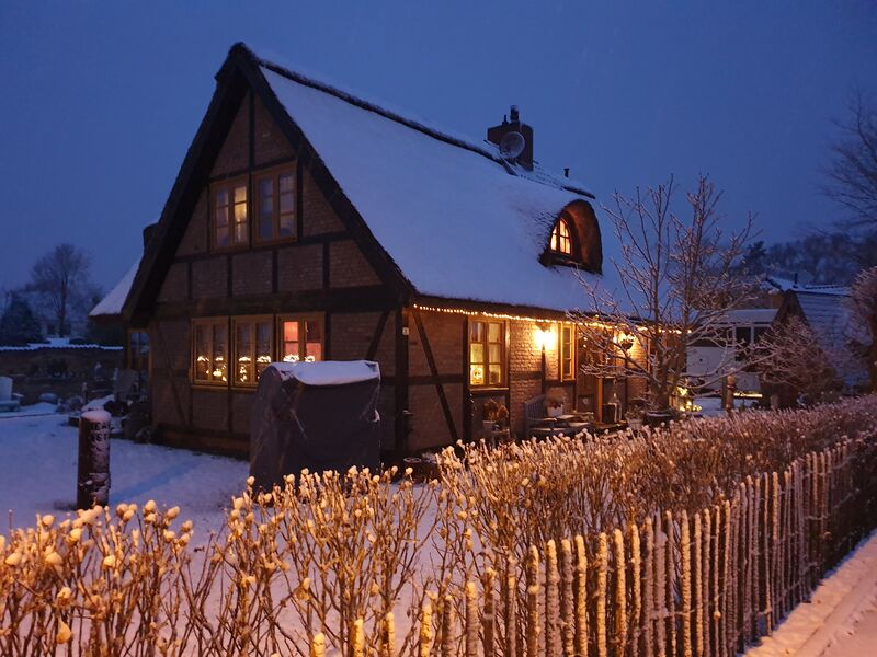 Datei:Börgerende-Rethwisch-12-2021-Schnee.jpg