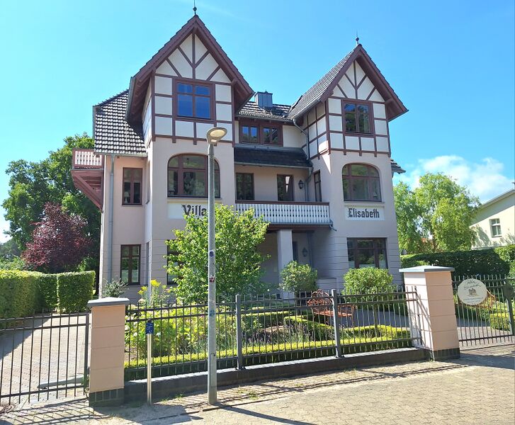 Datei:Zempin-Villa Elisabeth 2024.jpg