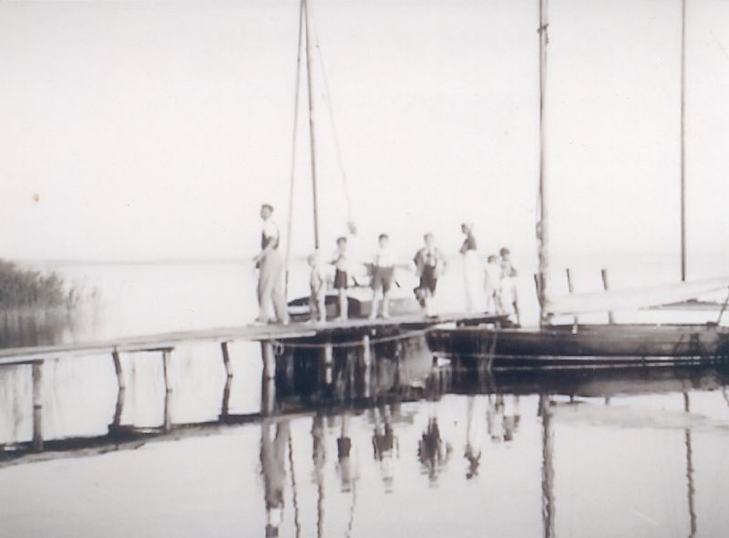 Datei:Bootssteg.jpg