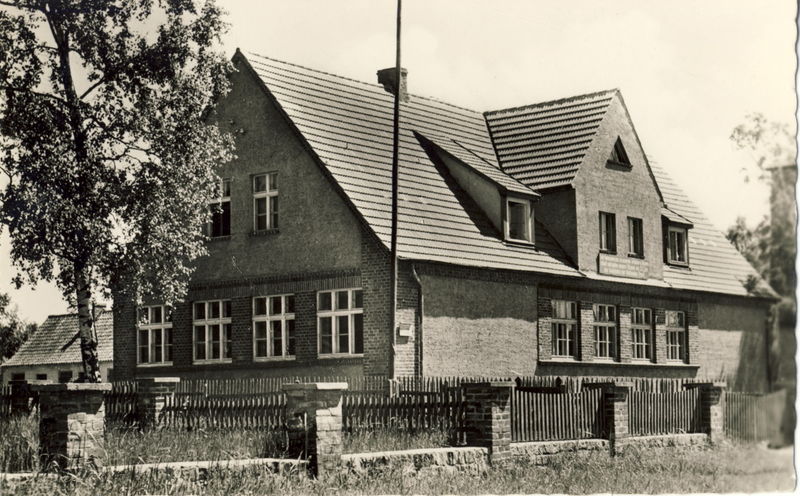 Datei:Neue Schule.jpg