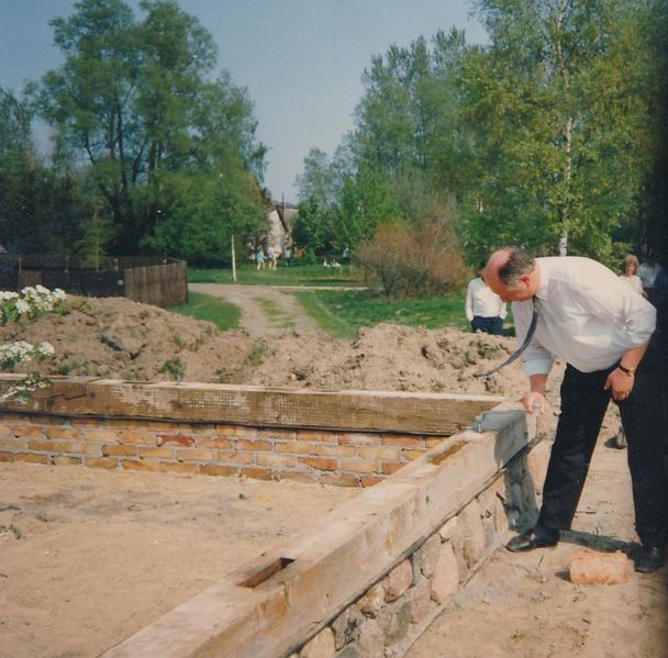 Datei:Dargelütz Grund 3 5 1993 03.jpg