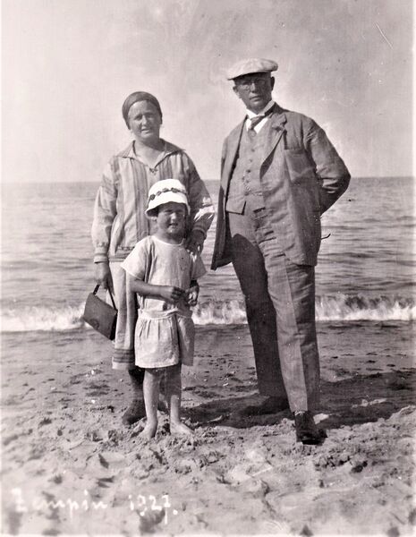 Datei:1927 2.jpg