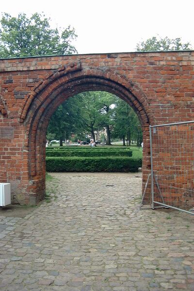 Datei:Doberan (Bad) 7384 (2004).jpg