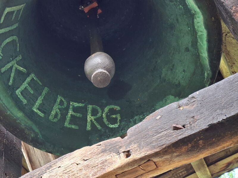 Datei:Eickelberg-Eickelberg Glocke.jpg
