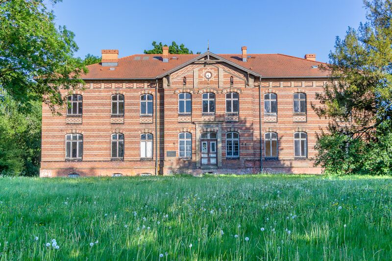 Datei:HVBK-5-Gutshaus-Niendorf-HO.jpg