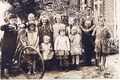 Kindergruppe im Oberdorf von Voelkshagen 1931.jpg