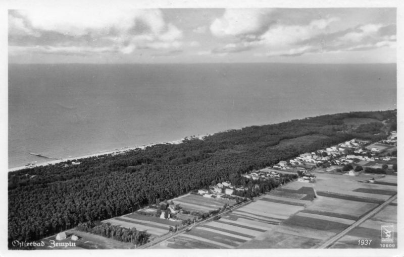 Datei:06 Waldstr Ostsee.jpg