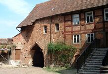 Burg Stargard-93 (2003).jpg