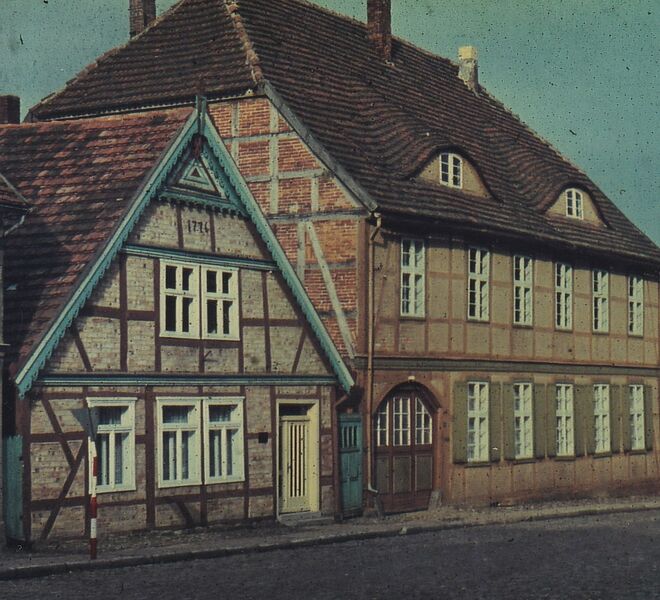 Datei:MarlowDok20.jpg