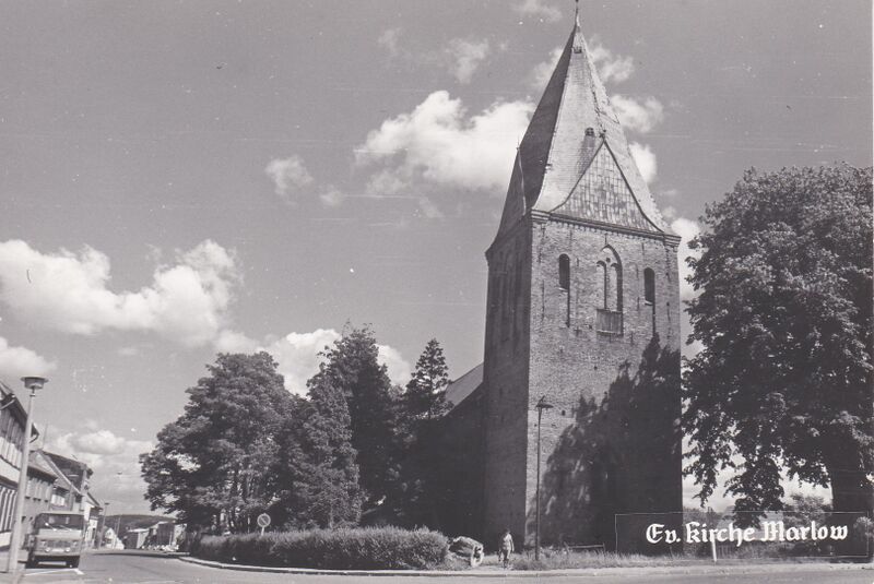 Datei:MarlowKir003.jpg