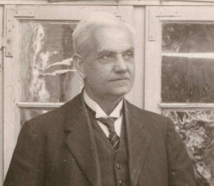 Datei:Friedrichsruhe Lehrer Friedrich Kruse.jpg