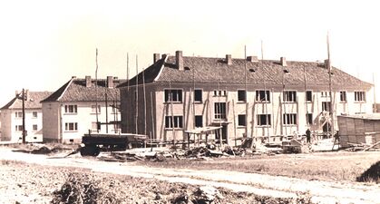 Bau der Wohngebäude der AWG