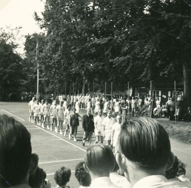 Datei:Zinnowitz-Tennis 1955-von Olaf Carnin-5.jpg