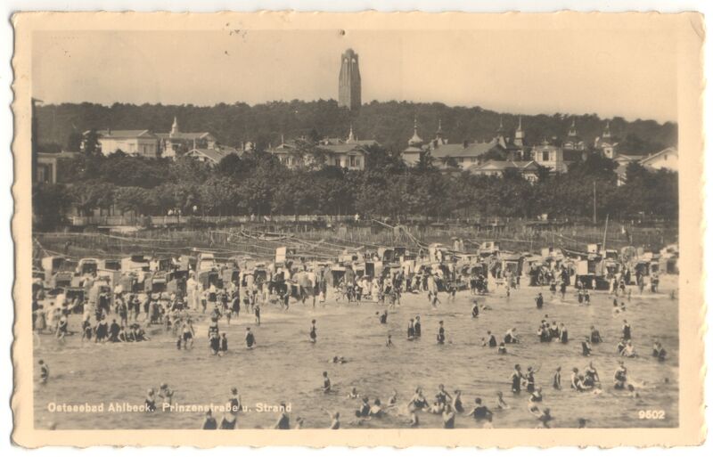 Datei:106 Turm und Strand 1930.jpg